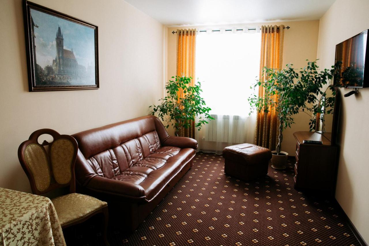 סמולנסק Hotel Praha מראה חיצוני תמונה